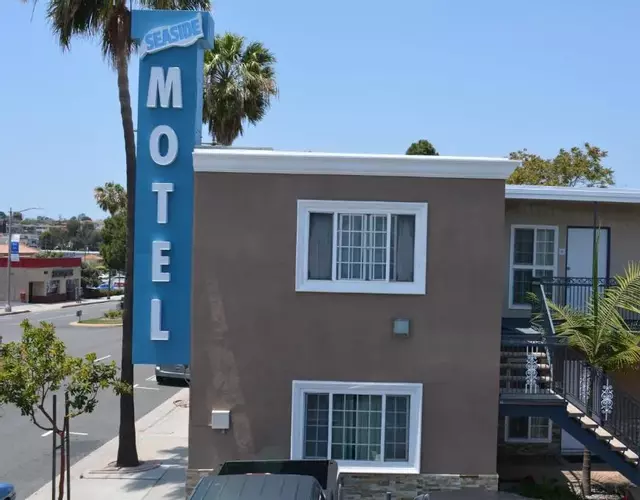Seaside Motel