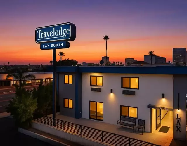 Travelodge by Wyndham LAX