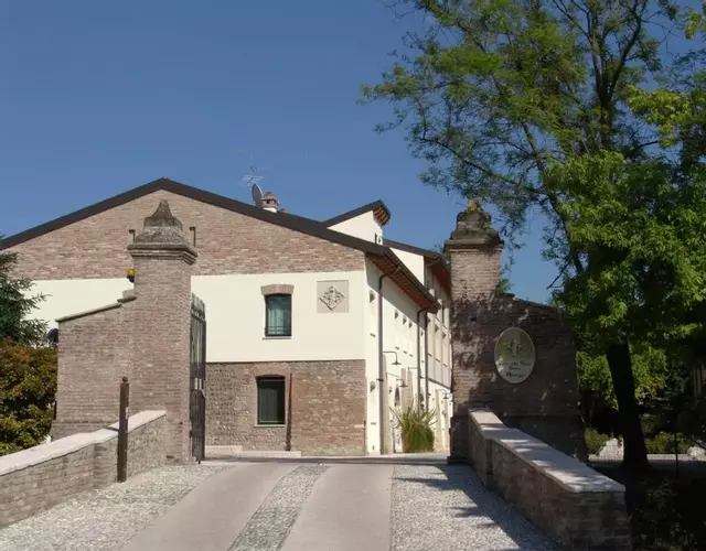 Corte Della Rocca Bassa