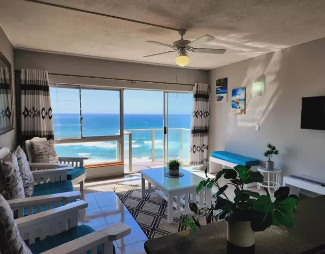 Santana 804 Beachfront Apartment with spectacular sea views
