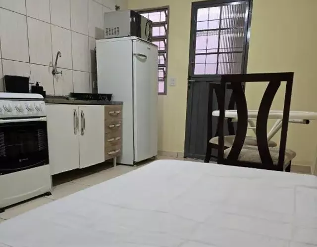 Edificio Hayannes - 01 quarto - cozinha - banheiro - garagem coberta - Taxa Para Hospede Com Pets