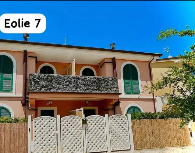 Conero Casa - Marcelli di Numana in Piazzale Eolie 7 con Parcheggio Esclusivo