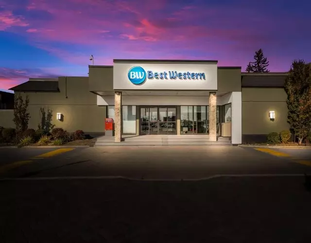 Best Western Parkway Hotel Toronto North