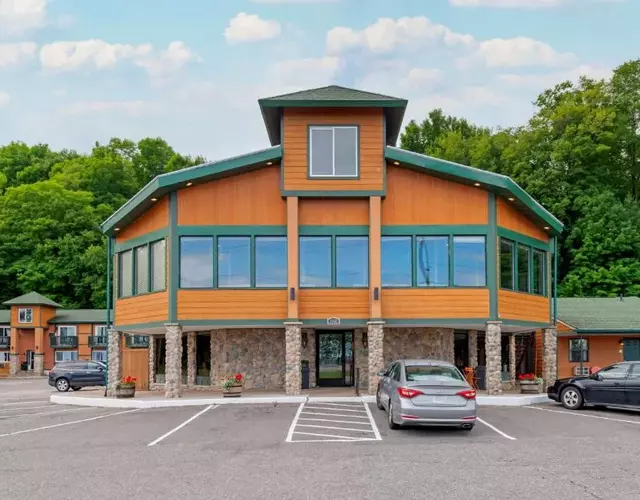 Econo Lodge Lakeview