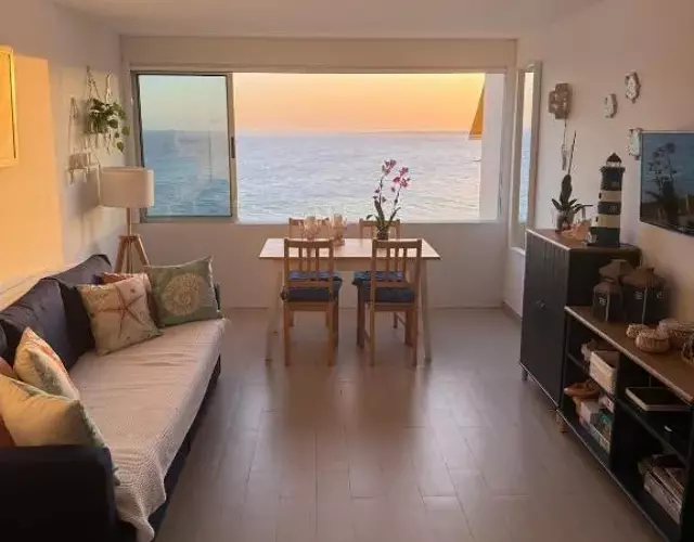 The sea at your feet