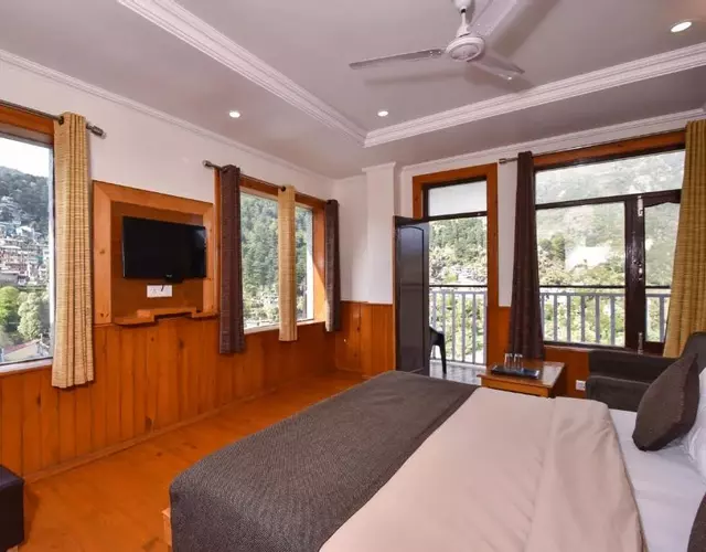 The Posh Hotel near Mall Road with Hassle Free Covered Parking