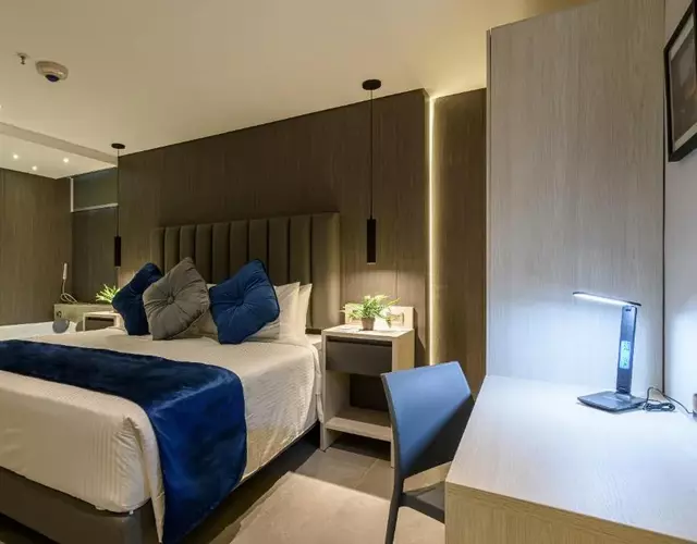 4 Sur Hotel
