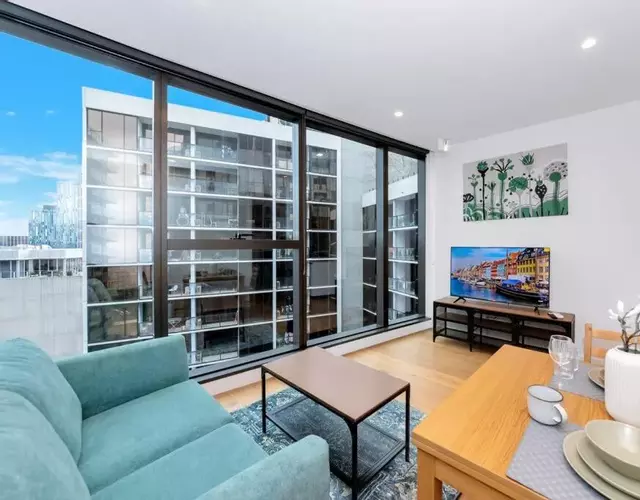 Convenient location 1 bedroom apt in CBD#2913