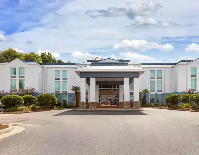 Comfort Inn Meridian - Bonita Lakes