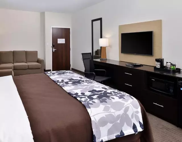 Sleep Inn & Suites Meridian - Bonita Lakes
