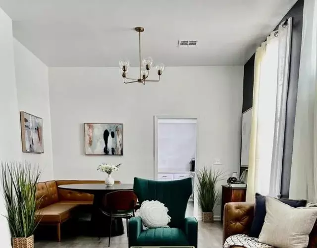 Charming Canal Street Family Retreat in Heart of NOLA