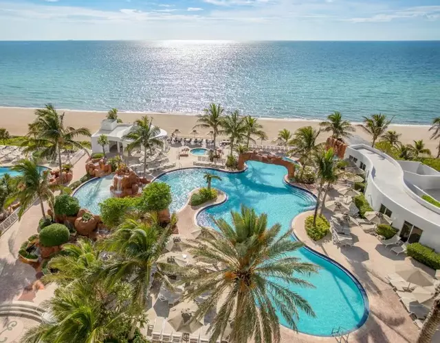 Trump International Beach Resort - Sunny Isles Beach