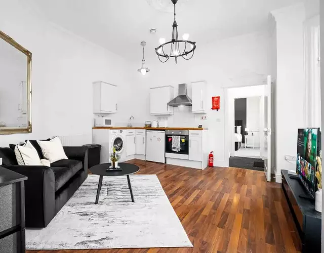 Cozy Apartment - Wolverhampton - High-Speed Internet 9PC