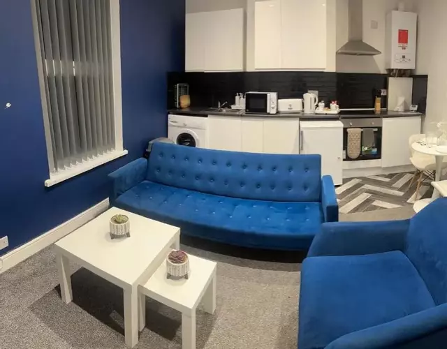 Modern Spacious 2 Bedroom Apt