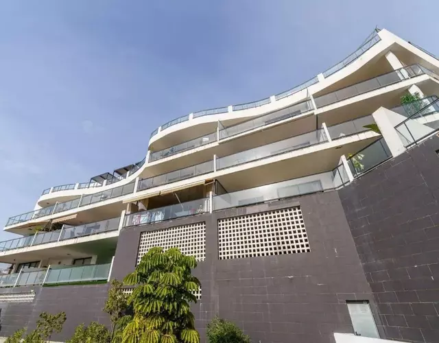 Apartment in Mijas Costa with garage