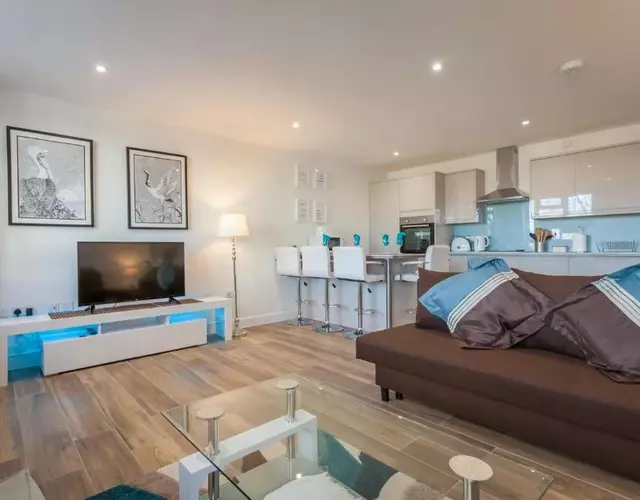 Treetops Apartment