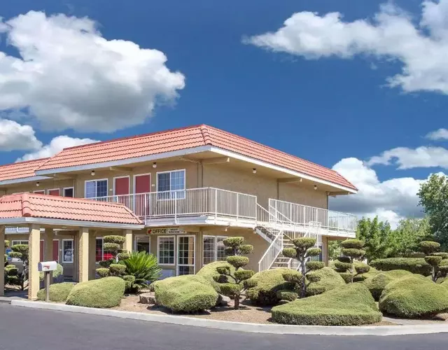 Days Inn by Wyndham Turlock