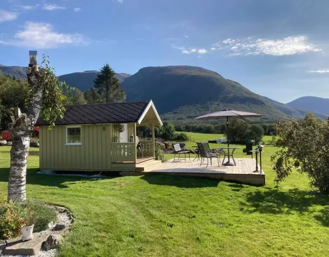 Rødseth gårdsovernatting Hytter
