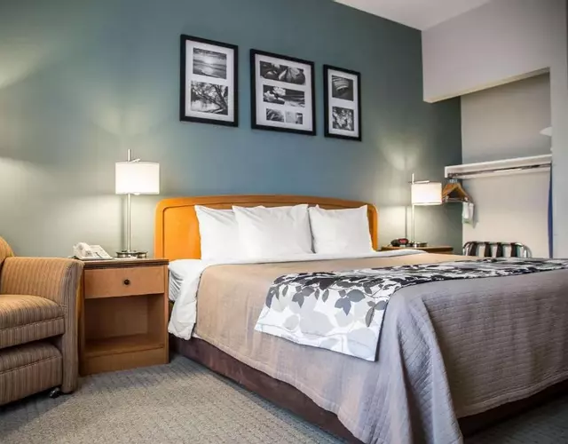 Sleep Inn & Suites Davenport - Quad Cities