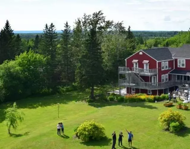 Auberge Wild Rose Inn