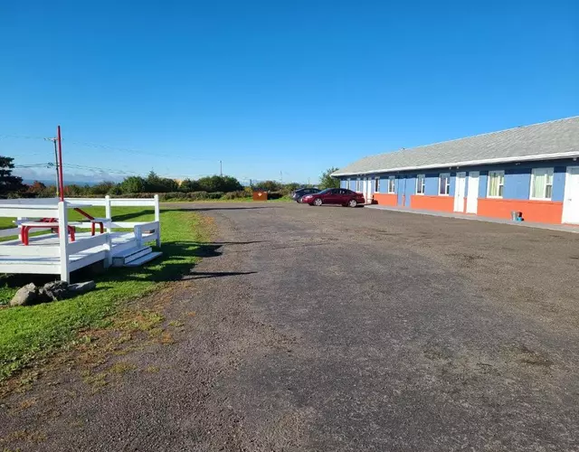 Countryview Motel & Restaurant