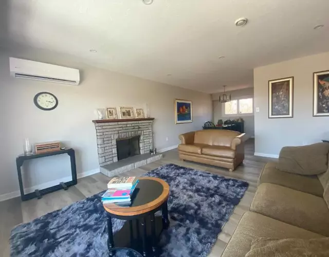 Private Room Lakeview House- Westmount