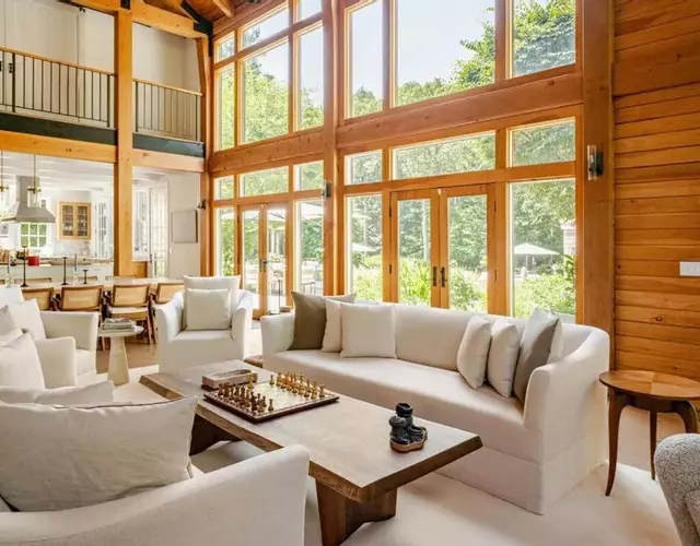 Luxurious 7Bedroom Retreat with Pool East Hamptons