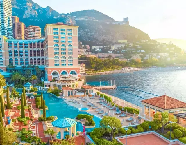 Monte-Carlo Bay Hotel & Resort