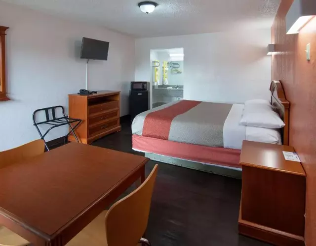 Motel 6-Montgomery, AL - Coliseum