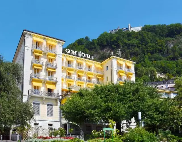 Golf Hotel René Capt