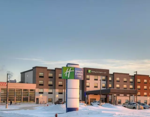 Holiday Inn Express & Suites - Moose Jaw by IHG