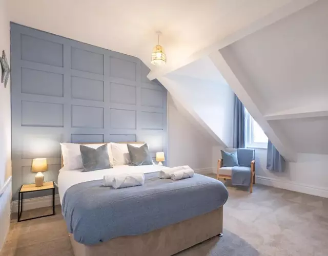 Cosy Coastal Apartment