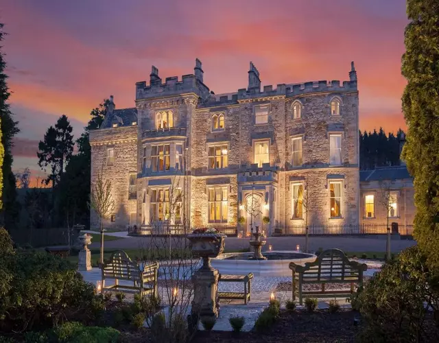 Crossbasket Castle, Hotel & Restaurant