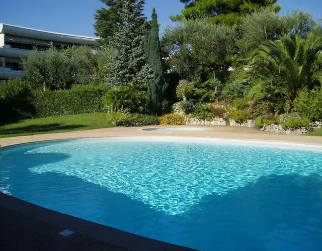 80m2 dans Parc Classé, Piscine, Calme, 5mn de Cannes