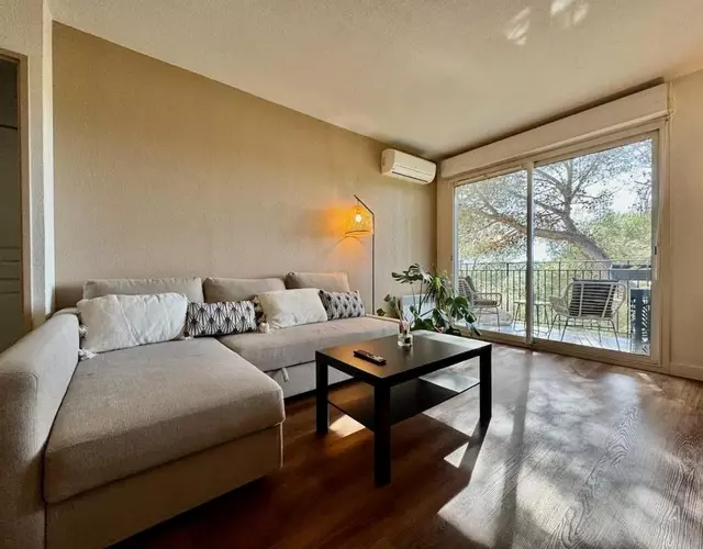 Jolie 2P, Piscine, Garage