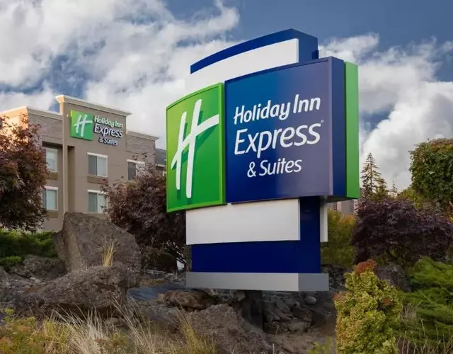 Holiday Inn Express & Suites Hood River by IHG