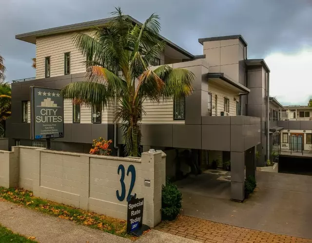 City Suites