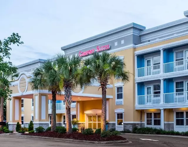 Comfort Suites at Isle of Palms Connector
