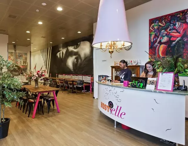 Hostelle - women only hostel Amsterdam