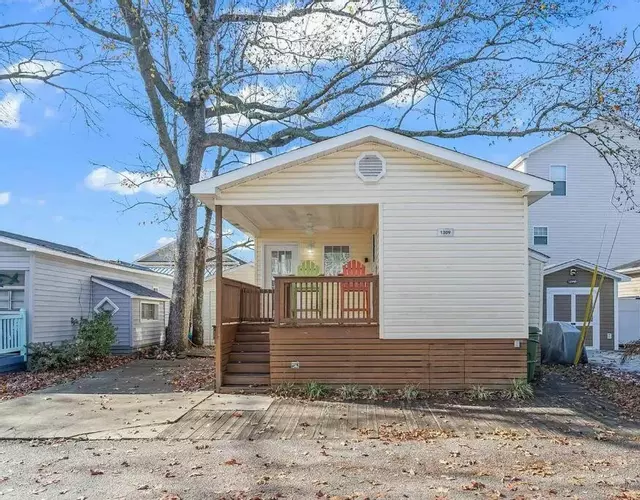 1309 Ocean Lakes Pet Friendly Golf Cart Included-Beach Bum