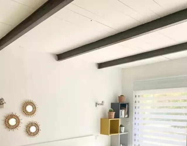 Chambre indépendante avec terrasse privée et piscine