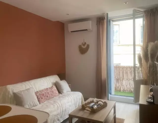 Studio Blue Nimes - Centre Historique de Nimes