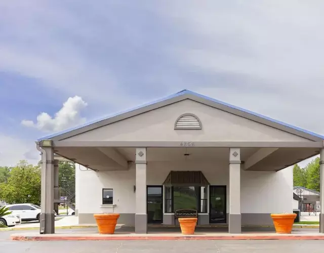 Motel 6 Nacogdoches, TX