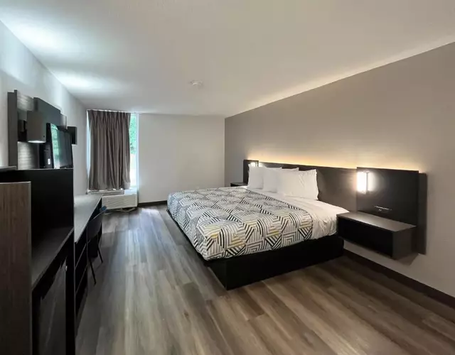 Motel 6 Nacogdoches TX SFA University