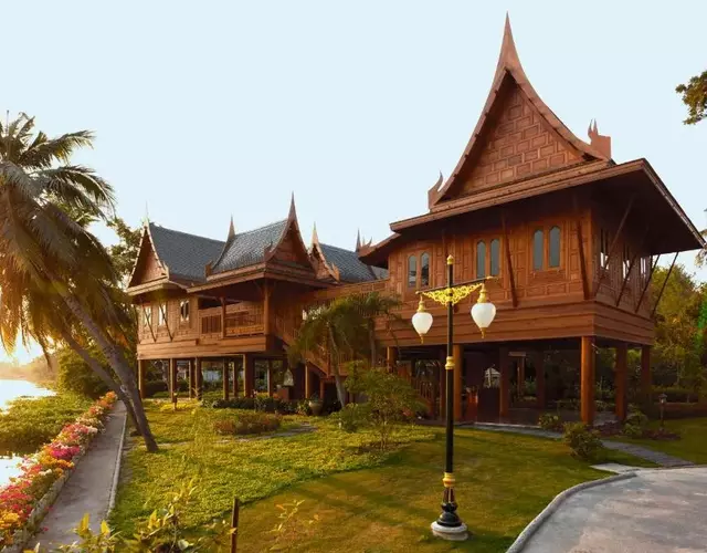 RK Riverside Resort & Spa (Reon Kruewal)