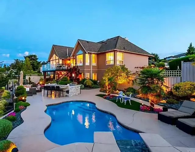 Oceanfront Gated villa