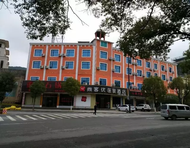 Thank Inn Chain Hotel jiangxi nanchang wanli district zhaoxian road