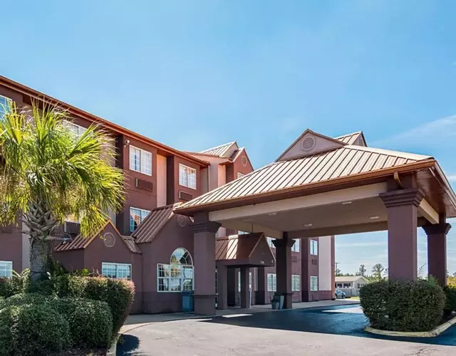 Econo Lodge Inn & Suites Natchitoches