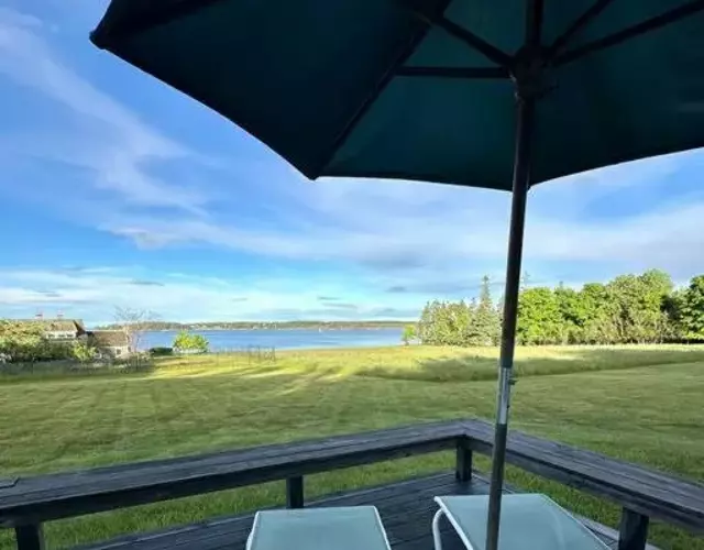 Hard Aground - Ocean View - Pet Friendly! SWH