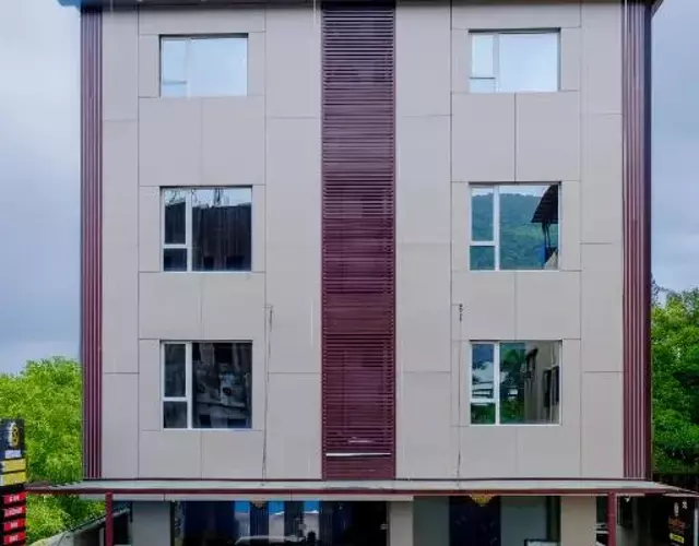 Hotel Sterling Executive